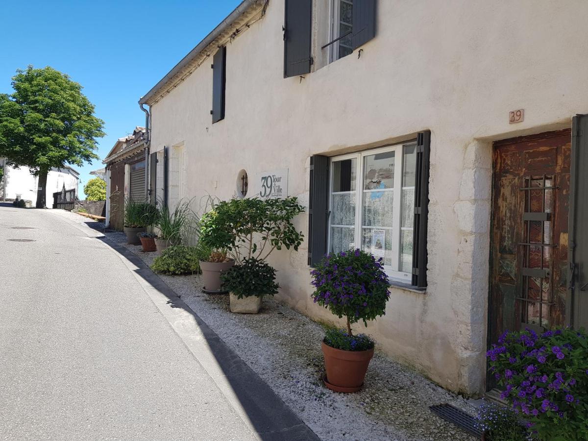 39 Tour De Ville Monflanquin Exterior photo